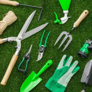 Garden Tools & Equipment